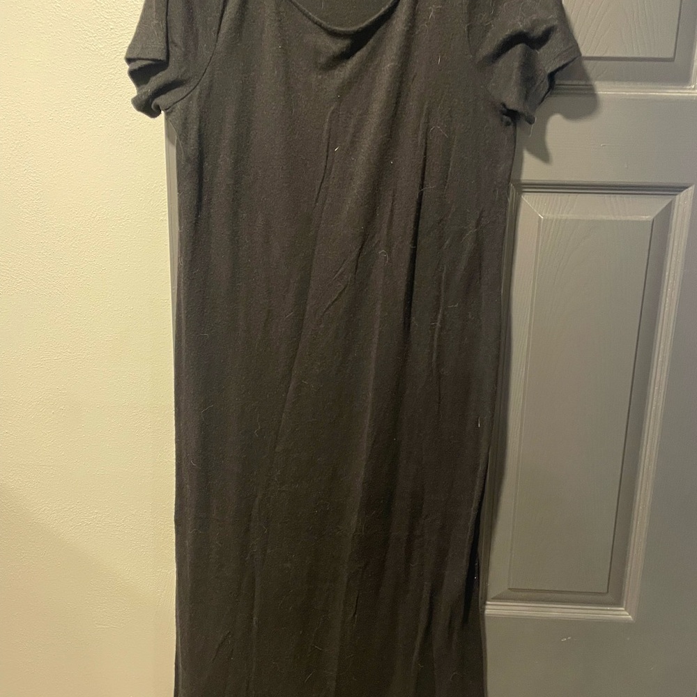 Vici Classic Black V-Neck Top
